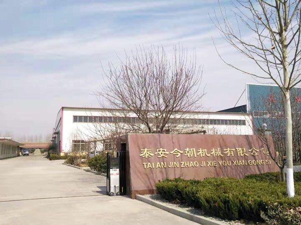 輪式行走機(jī)構(gòu)和足式行走機(jī)構(gòu)的特點(diǎn)和各自適用的場(chǎng)合。